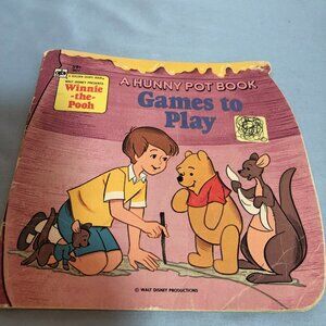 VINTAGE 1979 Winnie the Pooh Games to Play Hunny Pot Paperbook Book #F73